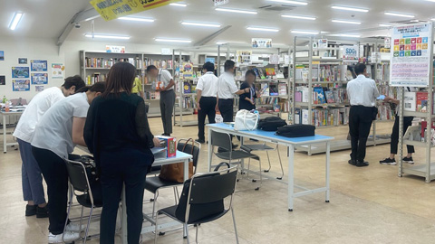 児童図書展示場 | 昨年の様子　込み具合